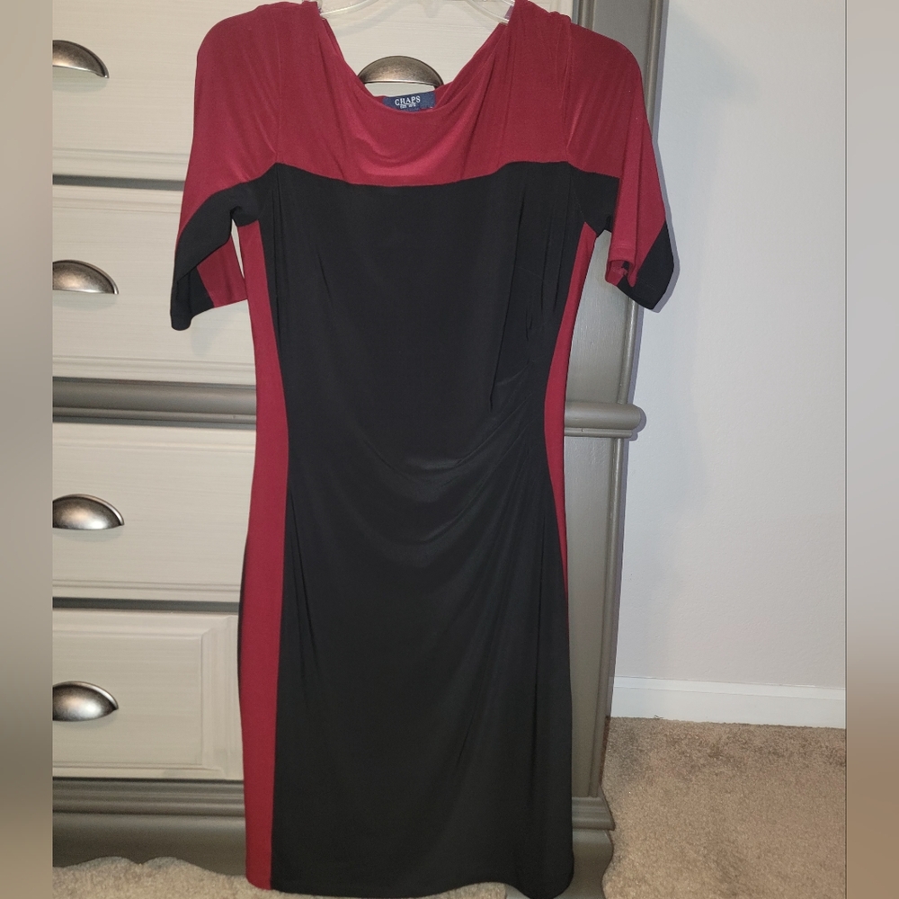 Black & Maroon Casual Midi Dress
